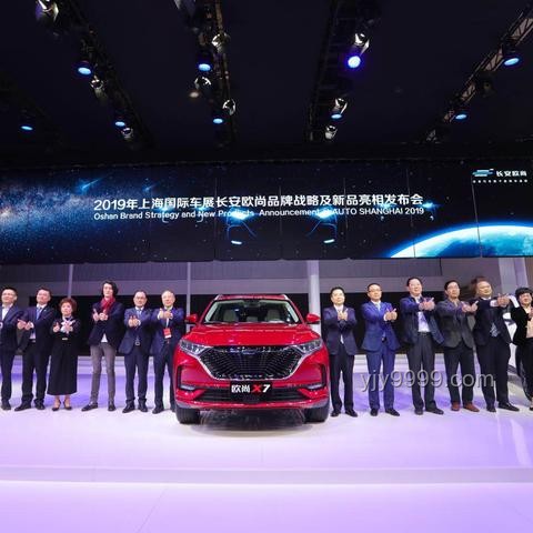 5月新造车洗牌启示：跨界融合，小米问界引领创新赛道